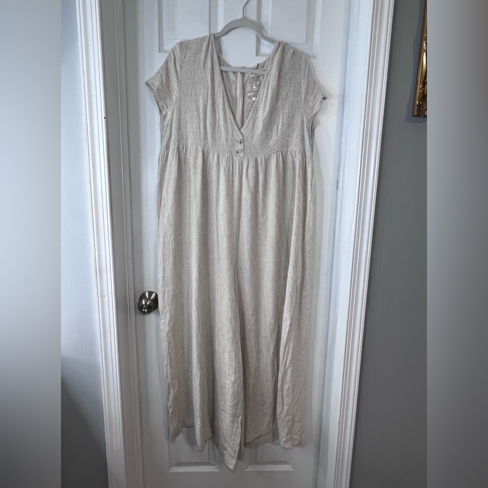 Natural Life Avery Wide-Leg Jumpsuit Light Beige Size Size L/XL NWT.